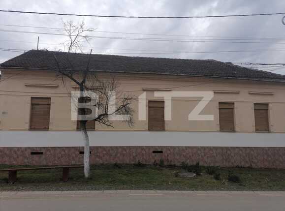 Casa de vânzare 4 camere Est - 80889CV | BLITZ Arad | Poza1