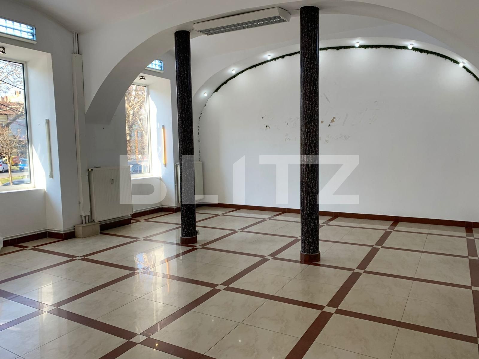 Spațiu comercial de închiriat Ultracentral - 80891SIC | BLITZ Arad | Poza3