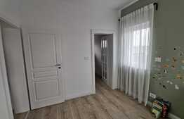 Oportunitate! Vila 4 camere P+M an 2020, Romana Residence