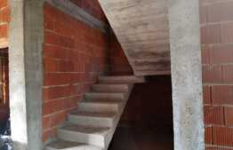 Casa P+M, 170 mp utili, teren 500 mp + parcela alaturata de 940 mp, Bujac