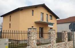 Casa P+M, 170 mp utili, teren 500 mp + parcela alaturata de 940 mp, Bujac