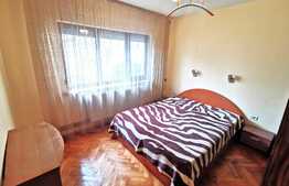 Apartament cochet 2 camere, decomandat, 68 mp utili, Micalaca, zona 300