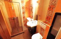 Apartament cochet 2 camere, decomandat, 68 mp utili, Micalaca, zona 300