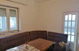 Duplex la rosu, 310 mp utili, teren 700 mp, Păuliș