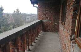 Duplex la rosu, 310 mp utili, teren 700 mp, Păuliș