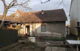 Casa 118 mp utili, teren 350 mp, front stradal 15 ml, Micalaca