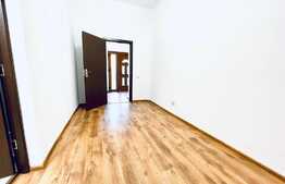  Apartament de 2 camere, 60 mp, decomandat, zona Centrala!