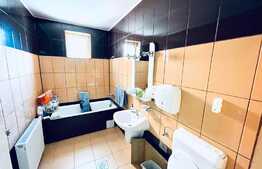 Apartament 6-7 camere la casa, 400 mp, zona Centrala!