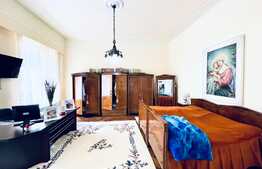 Apartament 2 camere in cladire interbelica, 120 mp, Centru