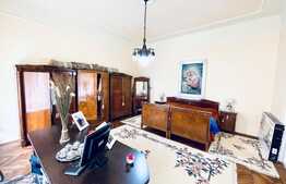 Apartament 2 camere in cladire interbelica, 120 mp, Centru