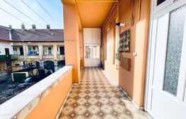 Apartament spațios de 2 camere, 76 mp, decomandat, zona Centrala!