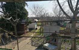 Casa renovabila sau demolabila, teren 5506 mp, Paulis