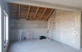 Casa 4 camere, 150 mp utili, teren 860 mp, Mandruloc