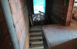 Casa 4 camere, 150 mp utili, teren 860 mp, Mandruloc