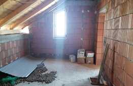 Casa 4 camere, 150 mp utili, teren 860 mp, Mandruloc