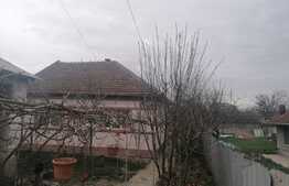 Casa 4 camere,150 mp utili, teren 446 mp, Dragasani