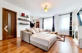 Casă modernă P+M, Cartier Rezidențial Westfield