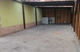 Casa P+M, cu teren 7900 mp, 2000 mp betonati, Fantanele