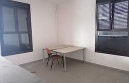 Casa P+M, cu teren 7900 mp, 2000 mp betonati, Fantanele