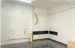 Spatiu comercial avantajos, 80 mp, zona Boul Rosu