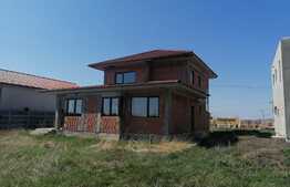 Casa la rosu de 504 mp teren, Vladimirescu