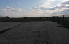 Teren intravilan de 7900 mp, 2000 mp betonati, acces tir, Fantanele