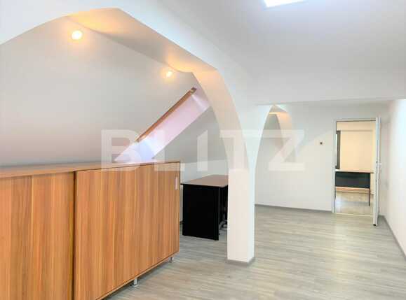 Spațiu birouri de închiriat Micalaca - 84617SIB | BLITZ Arad | Poza1