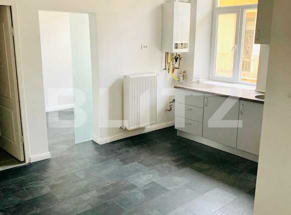 Apartament de vânzare 2 camere Ultracentral - 85192AV | BLITZ Arad | Poza1