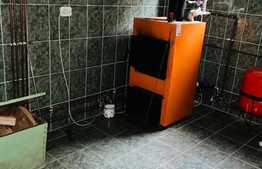 Casa 150 mp utili, doua corpuri, teren 1439 mp, Gurba