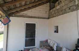 Casa 4 camere, 140 mp utili, teren 403 mp, Pecica