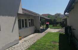 Casa 4 camere, 140 mp utili, teren 403 mp, Pecica