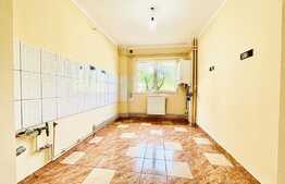 Oportunitate! Apartament spatios, 4 camere, 93 mp, zona Micalaca