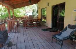 Casa de vacanta, 7 camere, teren 1568 mp, Muntii Zarandului