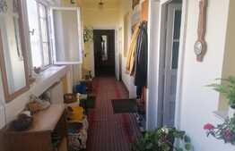 Casa 120 mp utili, teren 587 mp, Drăgăsani