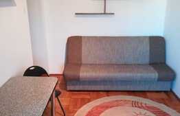 Apartament de 2 camere, 35 mp, semidecomandat, zona Intim