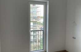 Apartament de 2 camere, 41 mp, parcare, zona Adora