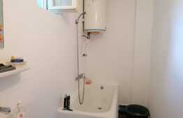 Casa, 130 mp, teren 2910 mp, Santana