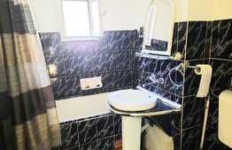 Apartament de 2 camere, 58 mp, etaj intermediar, in zona Micalaca