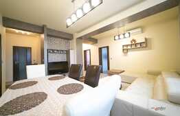 Apartament de 3 camere, 86 mp, decomandat, zona Uta