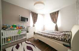 Apartament de 3 camere, 86 mp, decomandat, zona Uta