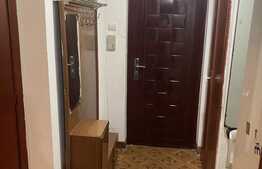 Apartament de 2 camere, 60 mp, decomandat, zona Central