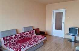  Apartament de 2 camere, 55mp, etaj intermediar, zona Micalaca 