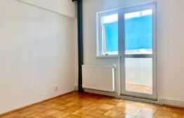 Apartament 3 camere, 99mp construiti, decomandat, zona UTA