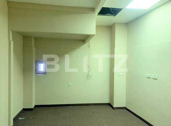 Spațiu comercial de închiriat Ultracentral - 90493SIC | BLITZ Arad | Poza4