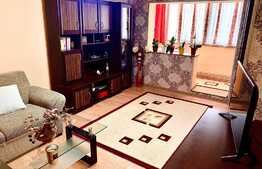 Apartament 3 camere, 85 mp utili, decomandat, zona Alfa