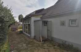 Casa individuala, 78 mp utili, 500 mp teren, Poltura