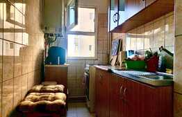 Apartament 3 camere, 54 mp utili, semidecomandat, Calea Aurel Vlaicu