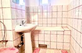 Apartament 3 camere, 80 mp, decomandat, zona Garii