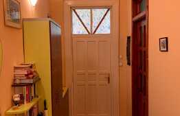 Apartament spațios, 3 camere, balcon, 154 mp, zona Centrala 