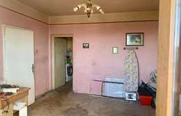 Apartament 2 camere, balcon, 54 mp, zona Centrala